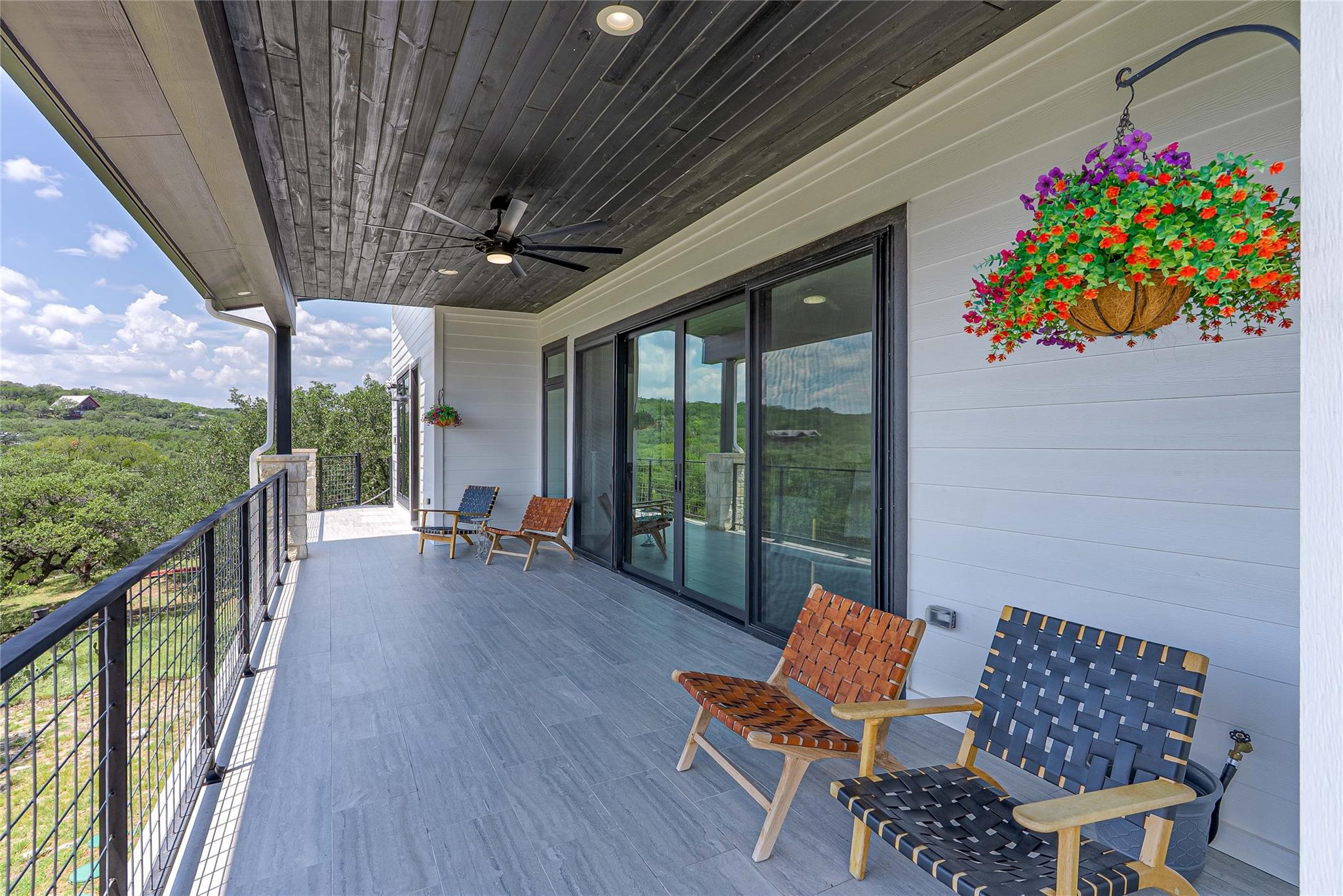 23633 Lakeside Dr, Marble Falls, TX 78654