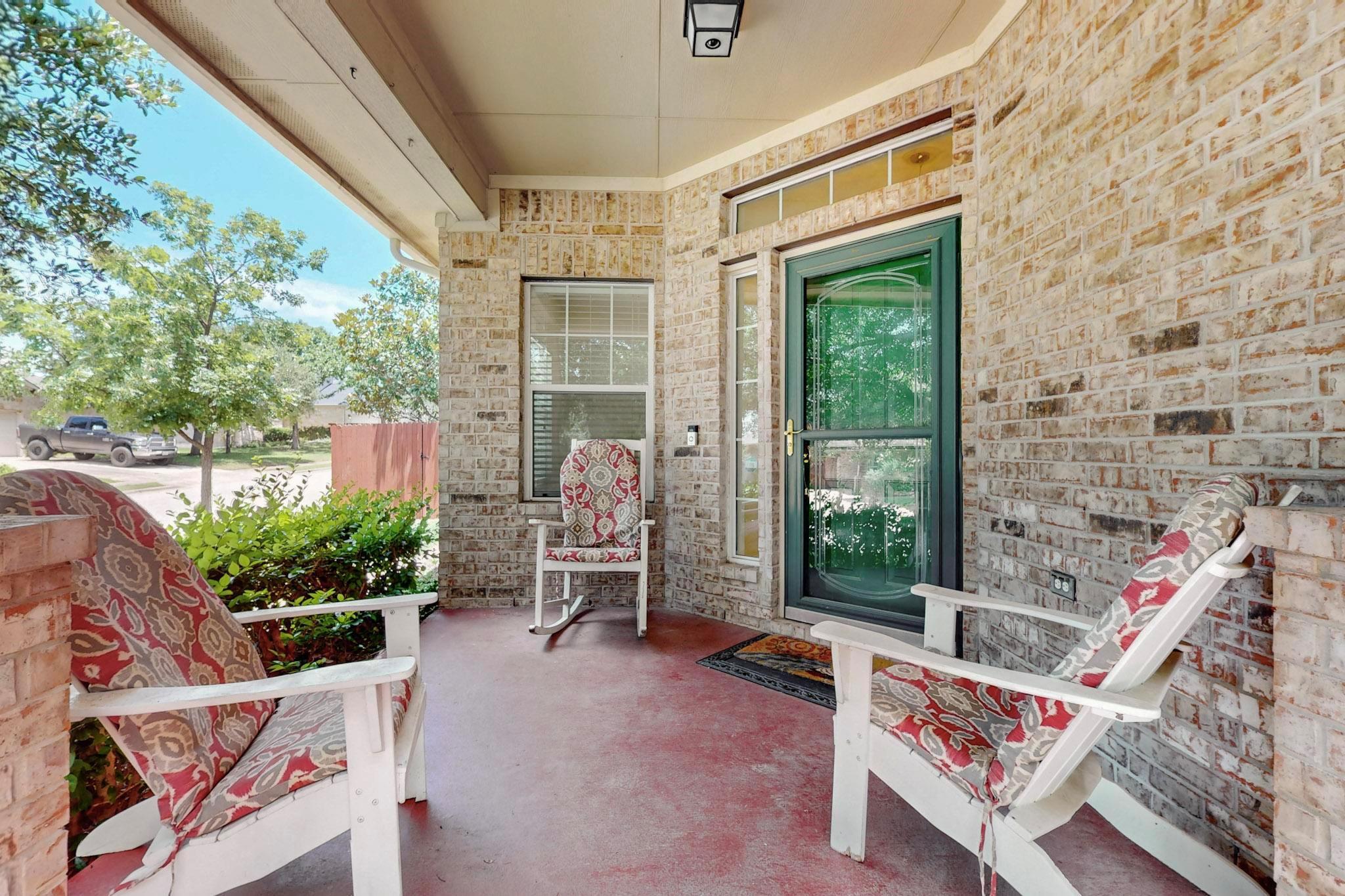 360 Canterbury Dr, Austin, TX 78737