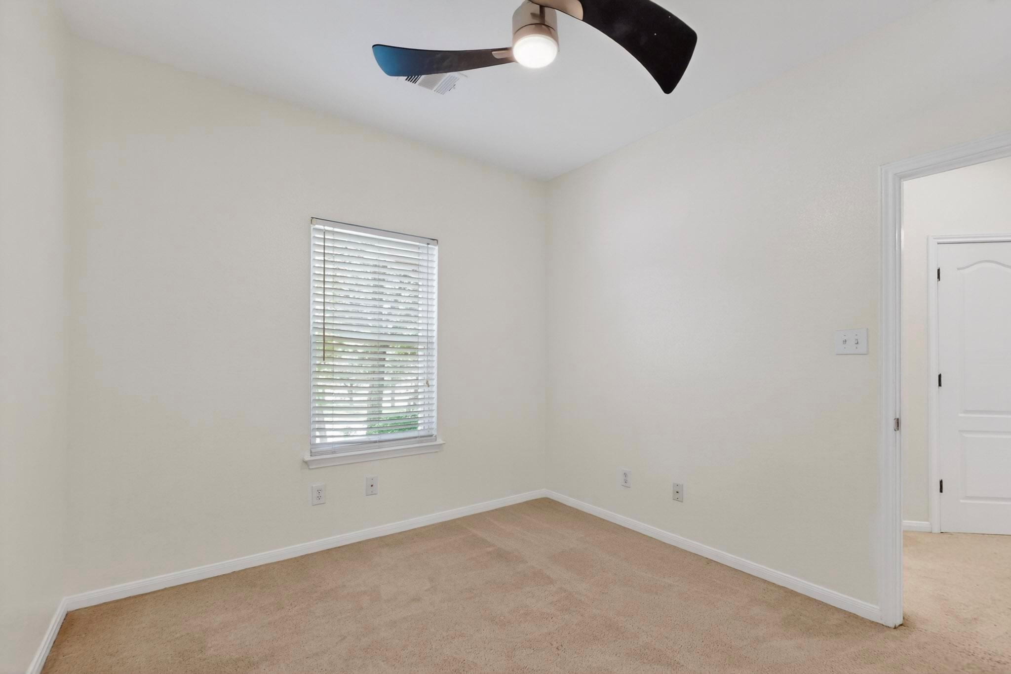 360 Canterbury Dr, Austin, TX 78737