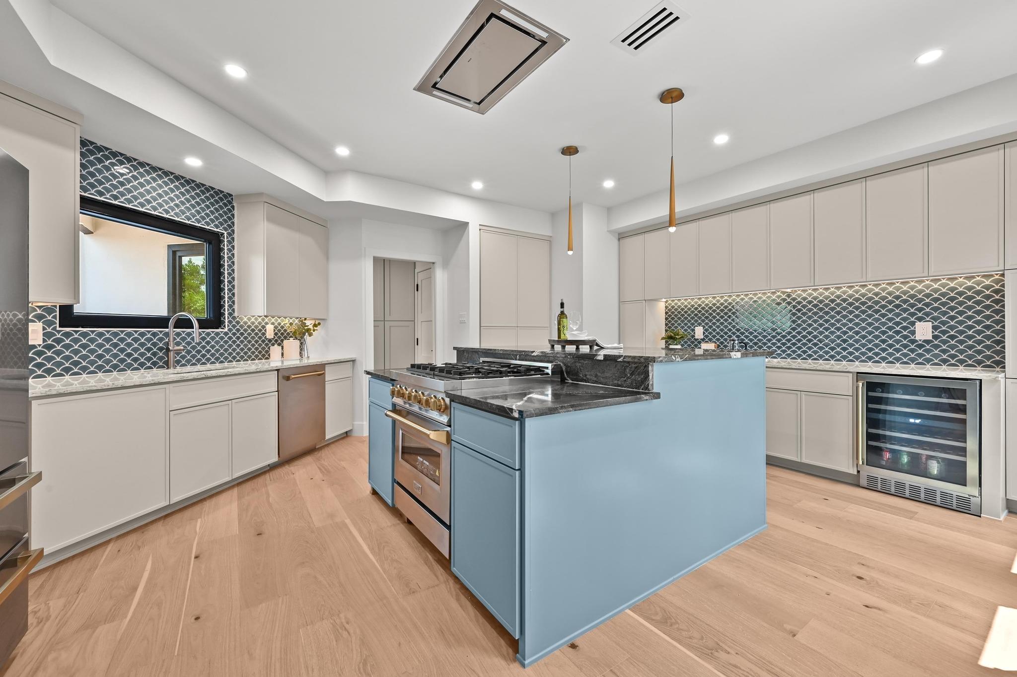 4207 Canyonside Trl, Austin, TX 78731