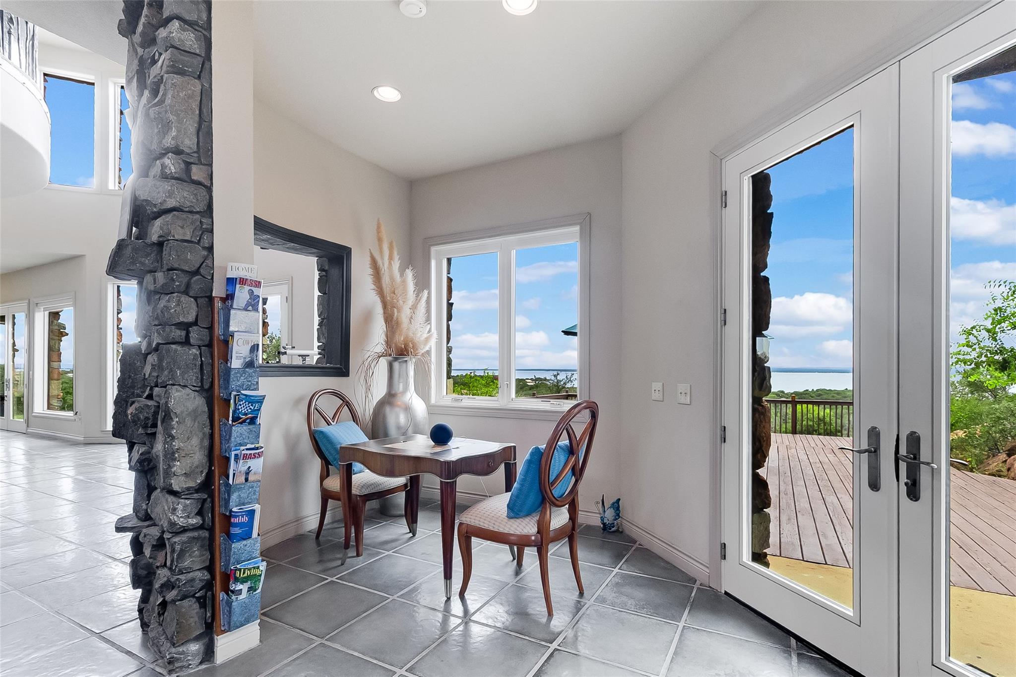 311 Granite Cir, Burnet, TX 78611