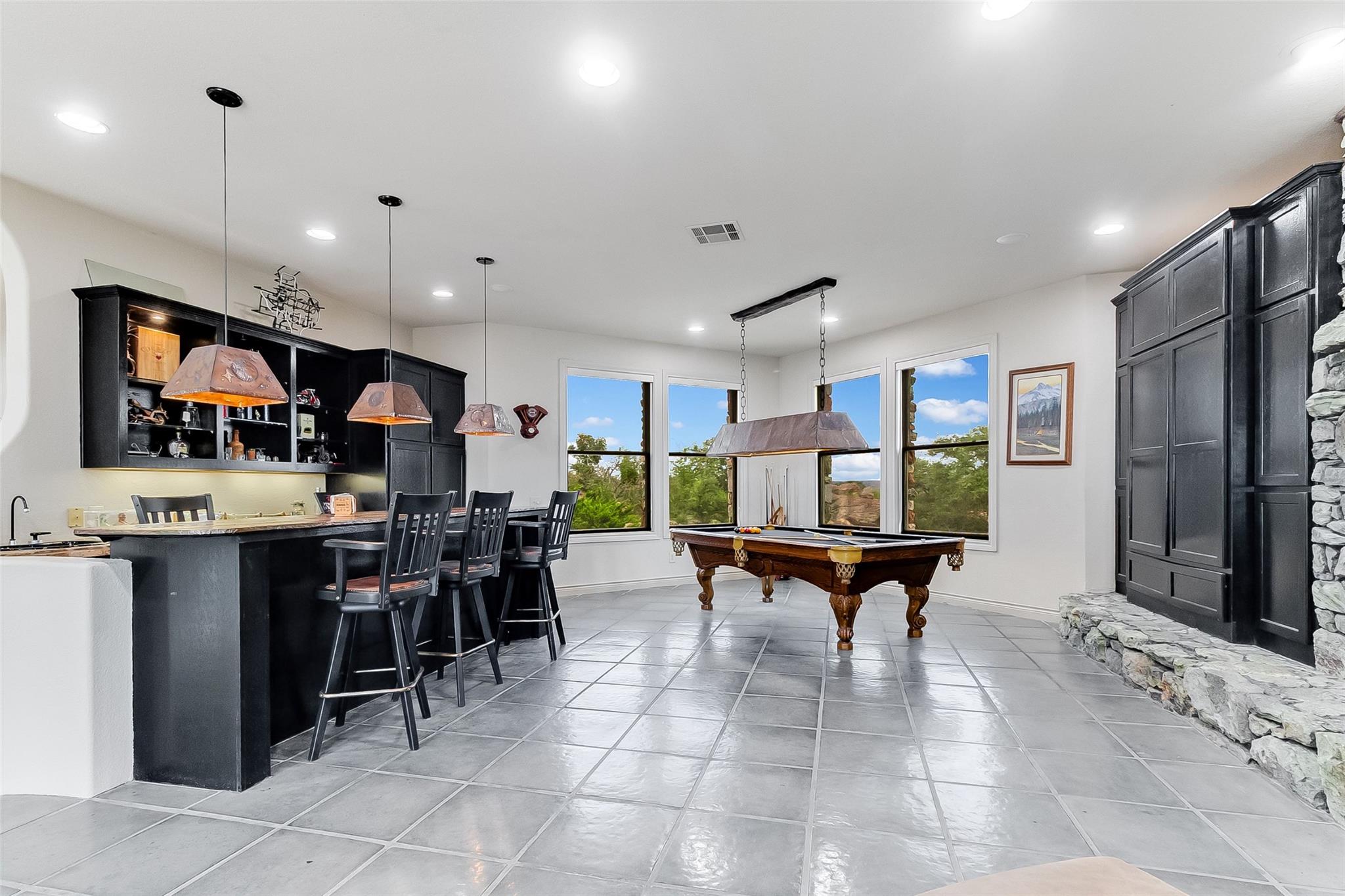 311 Granite Cir, Burnet, TX 78611