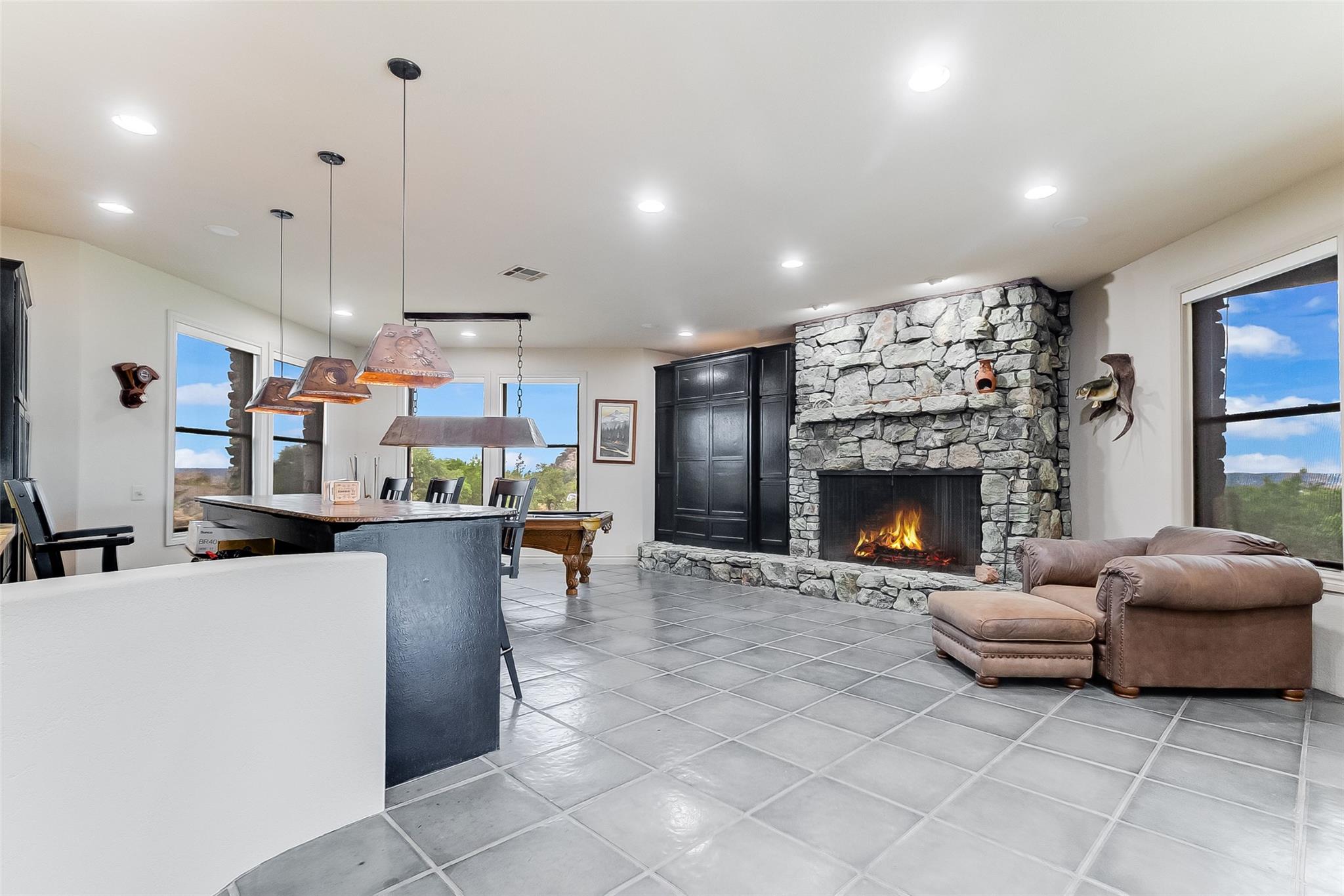 311 Granite Cir, Burnet, TX 78611