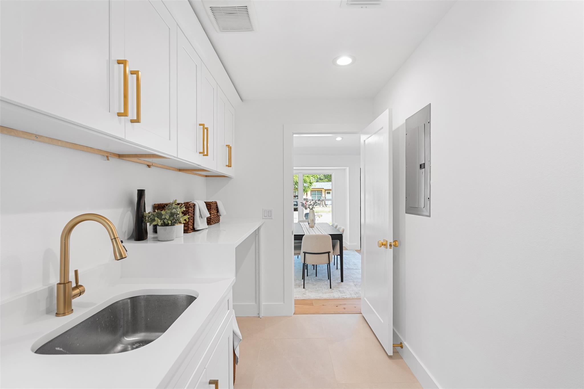 8308 Reeda Ln, Austin, TX 78757