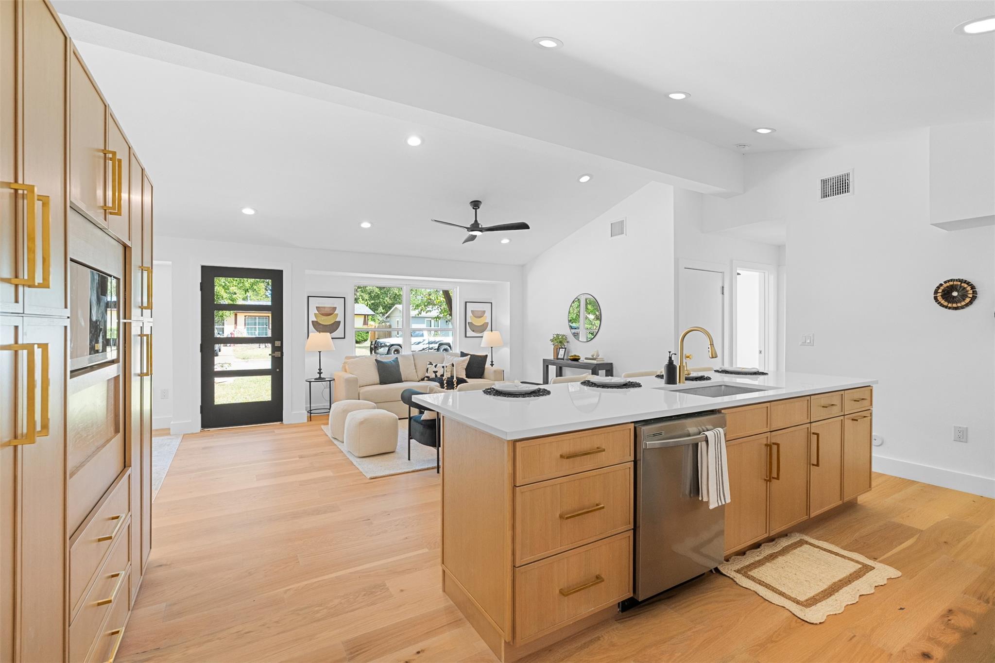 8308 Reeda Ln, Austin, TX 78757