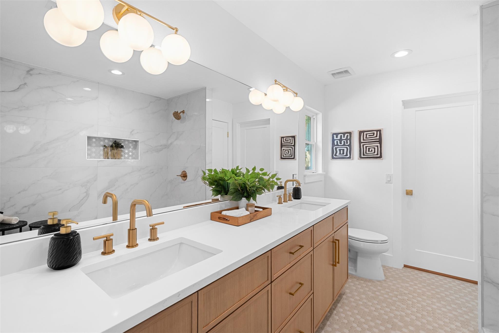 8308 Reeda Ln, Austin, TX 78757