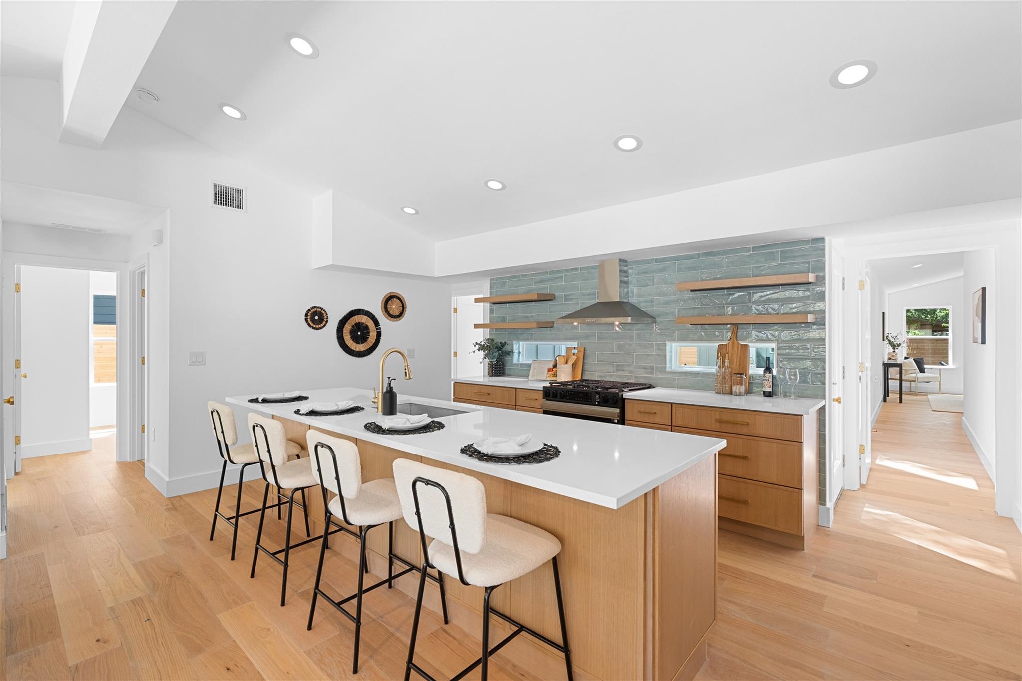 8308 Reeda Ln, Austin, TX 78757