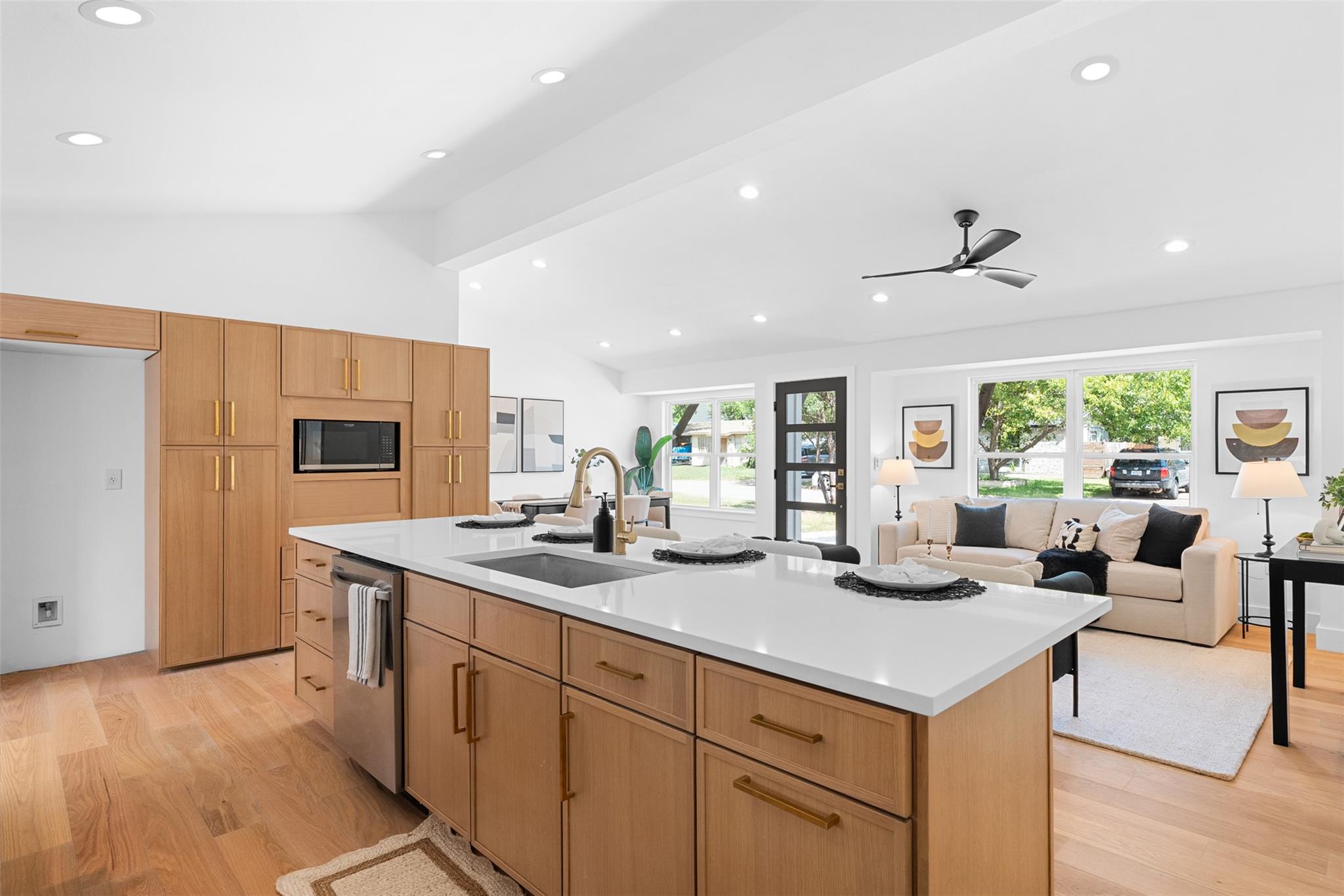 8308 Reeda Ln, Austin, TX 78757