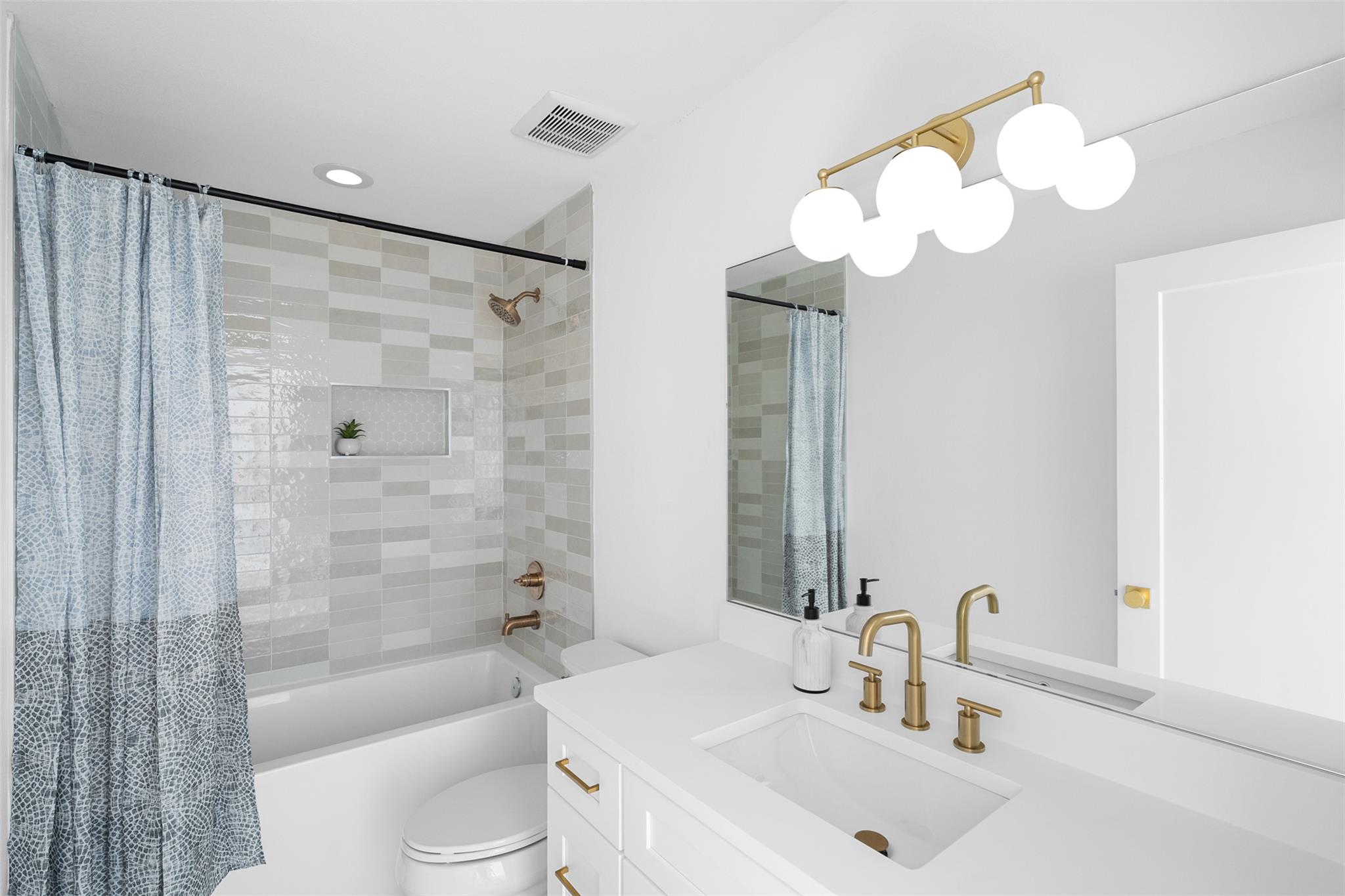 8308 Reeda Ln, Austin, TX 78757