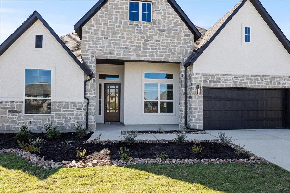 19113 Hopper Ln, Austin, TX 78738