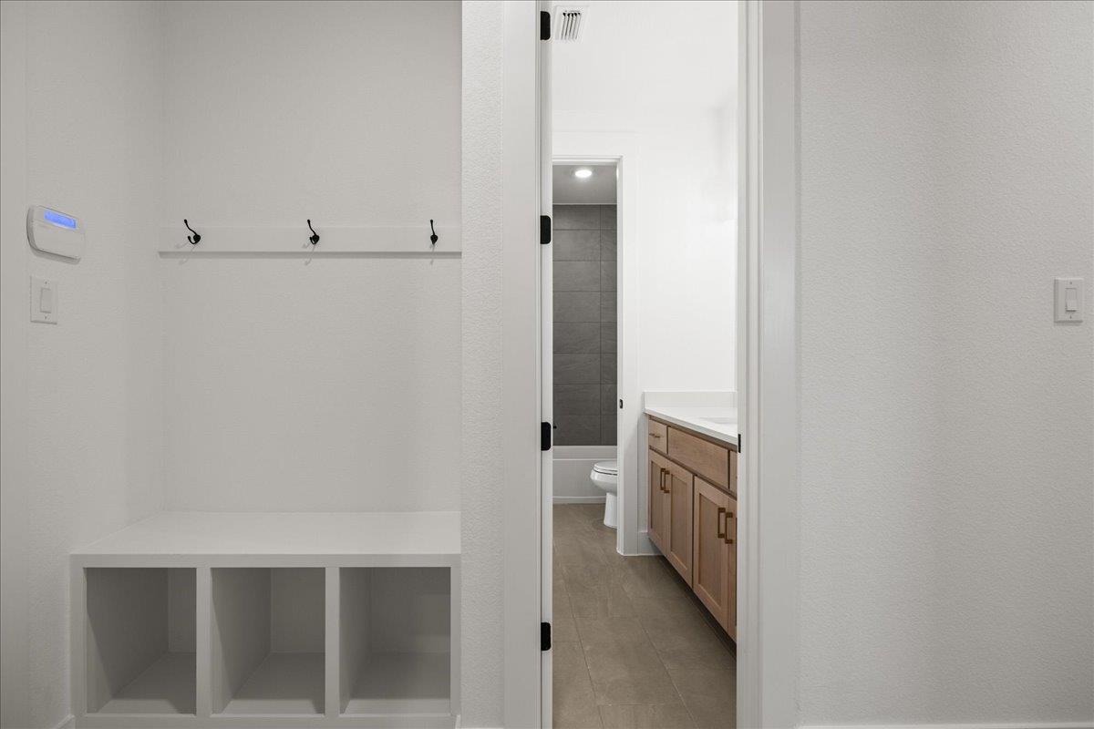 19113 Hopper Ln, Austin, TX 78738