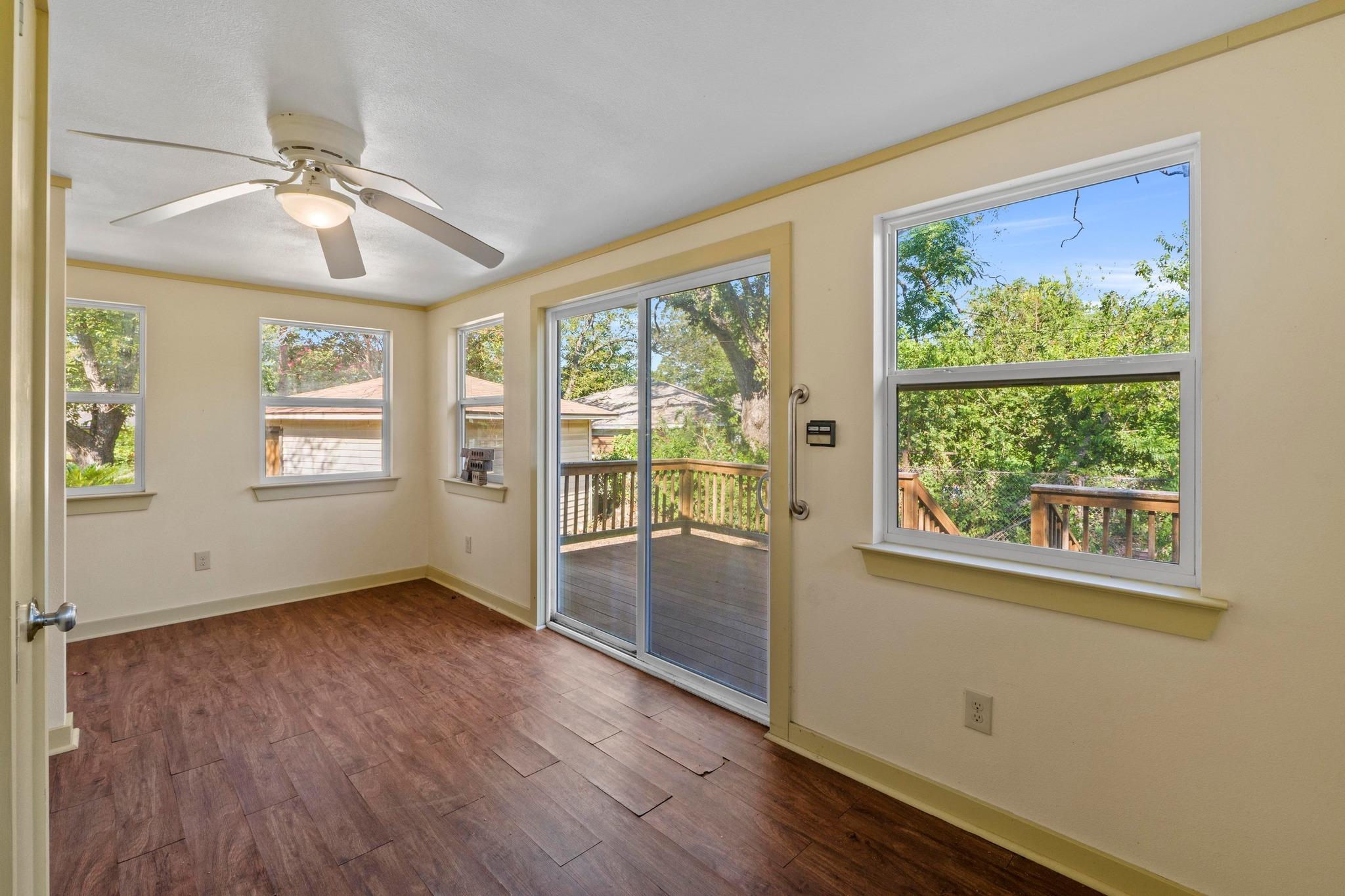 1310 Harriet Ct, Austin, TX 78756