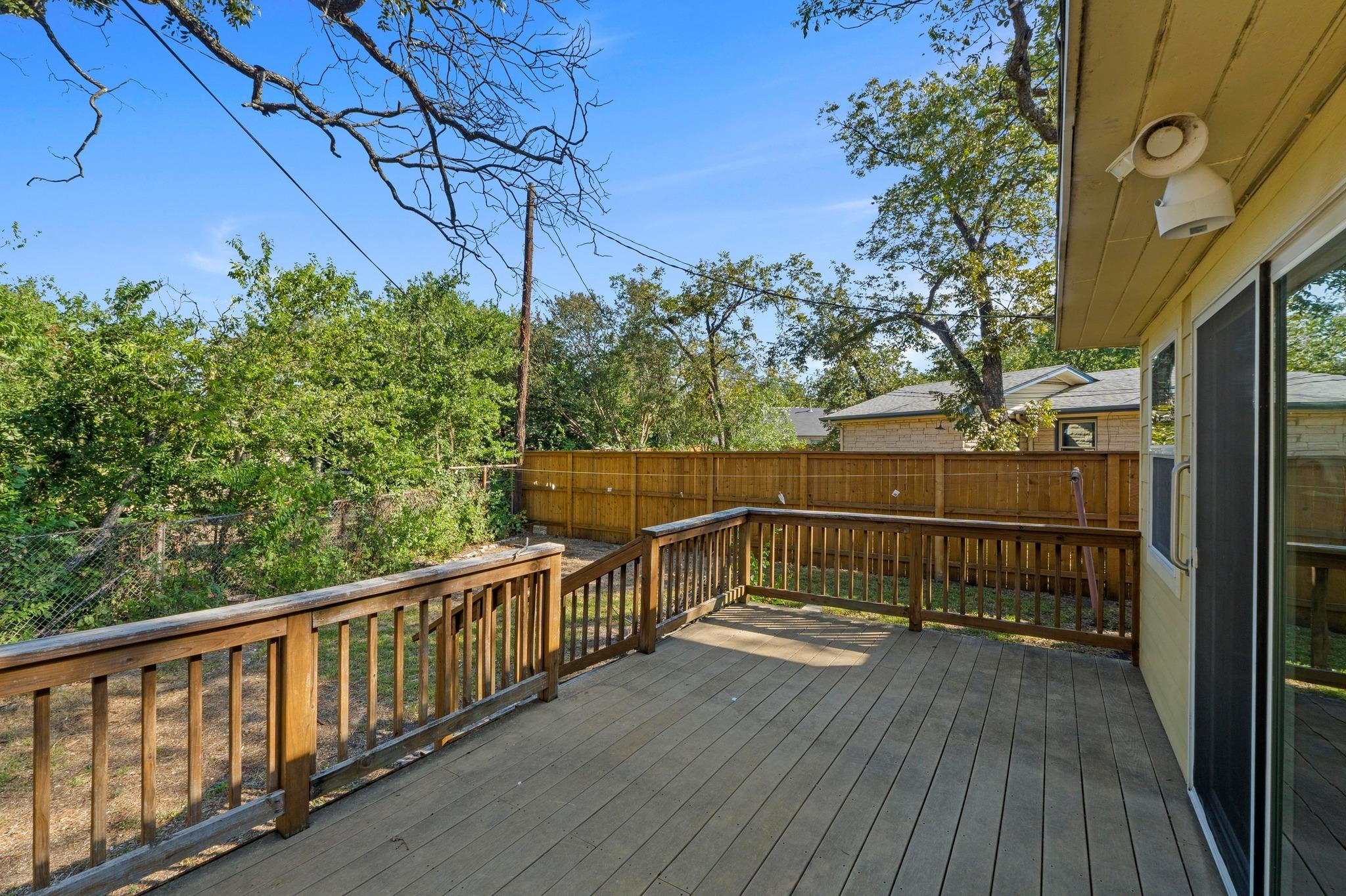 1310 Harriet Ct, Austin, TX 78756