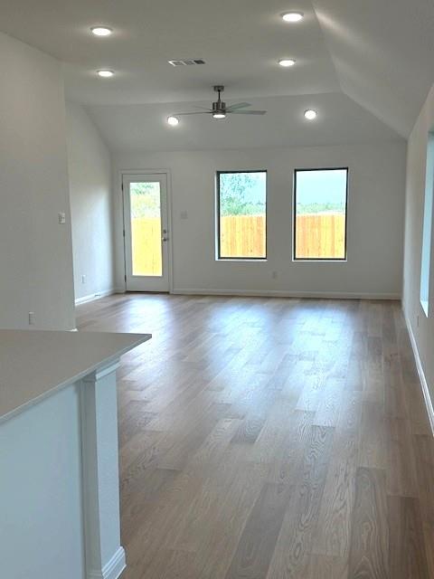 155 Tolo Dr, Elgin, TX 78621