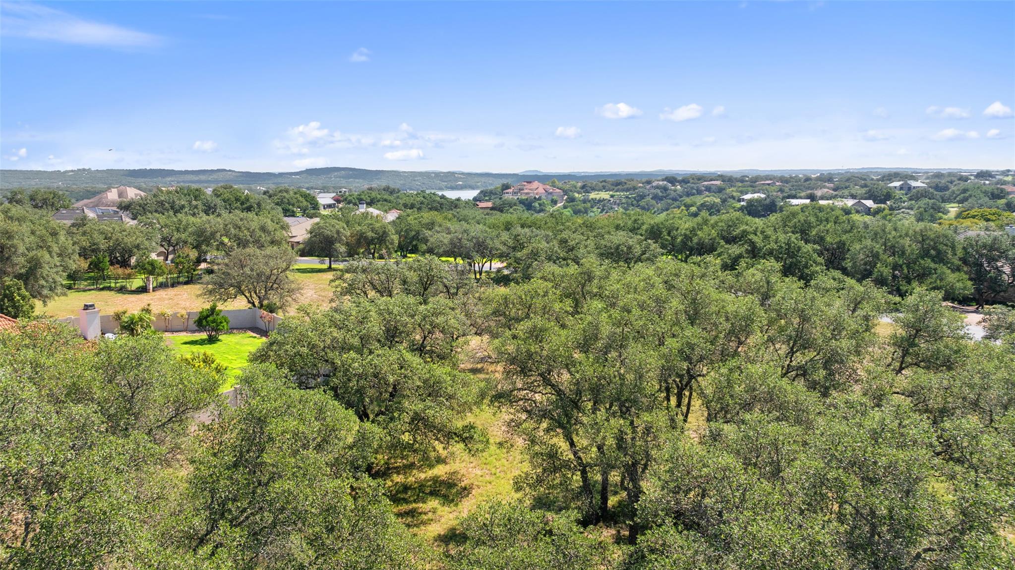 26309 Countryside Dr, Spicewood, TX 78669