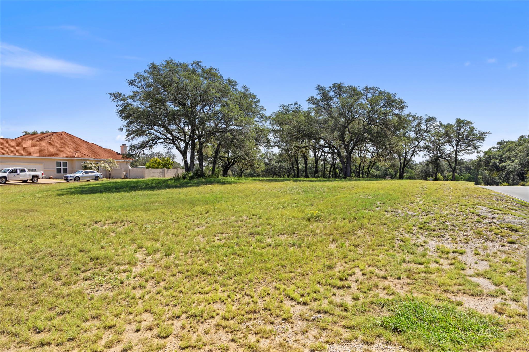 26309 Countryside Dr, Spicewood, TX 78669