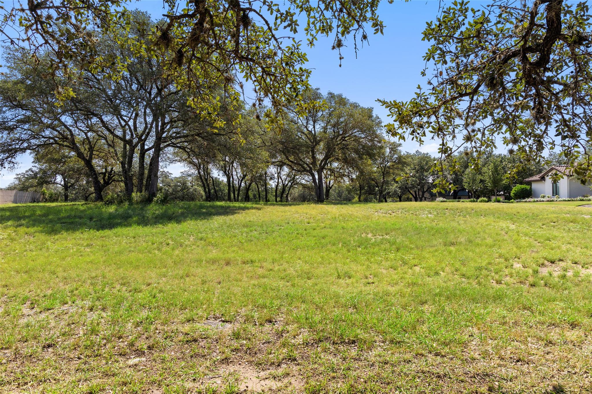 26309 Countryside Dr, Spicewood, TX 78669