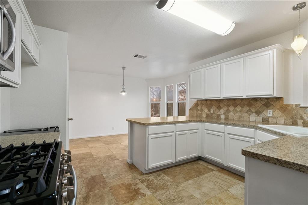 801 Escondido Dr, Leander, TX 78641