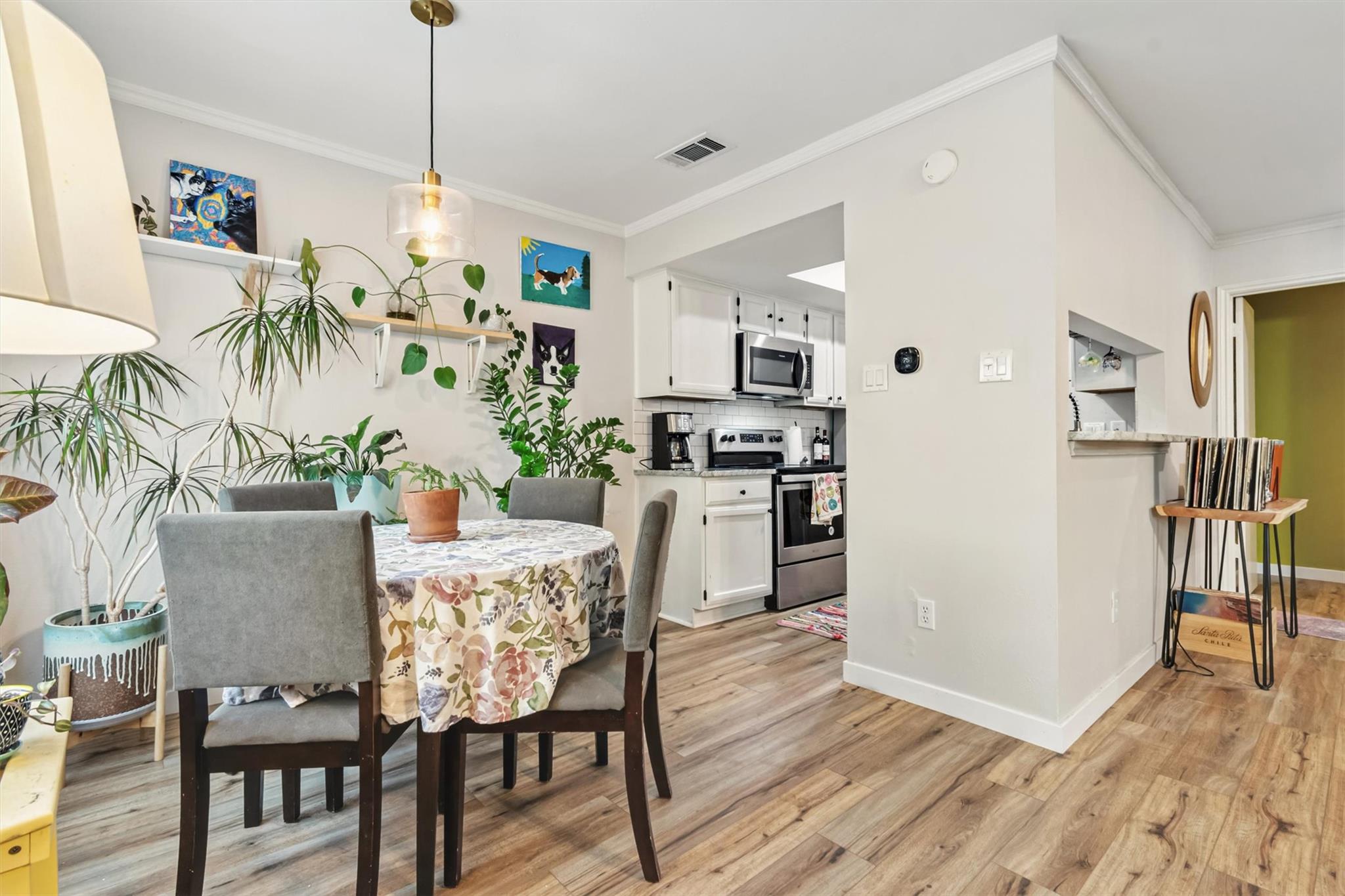 512 Eberhart Ln # 603, Austin, TX 78745