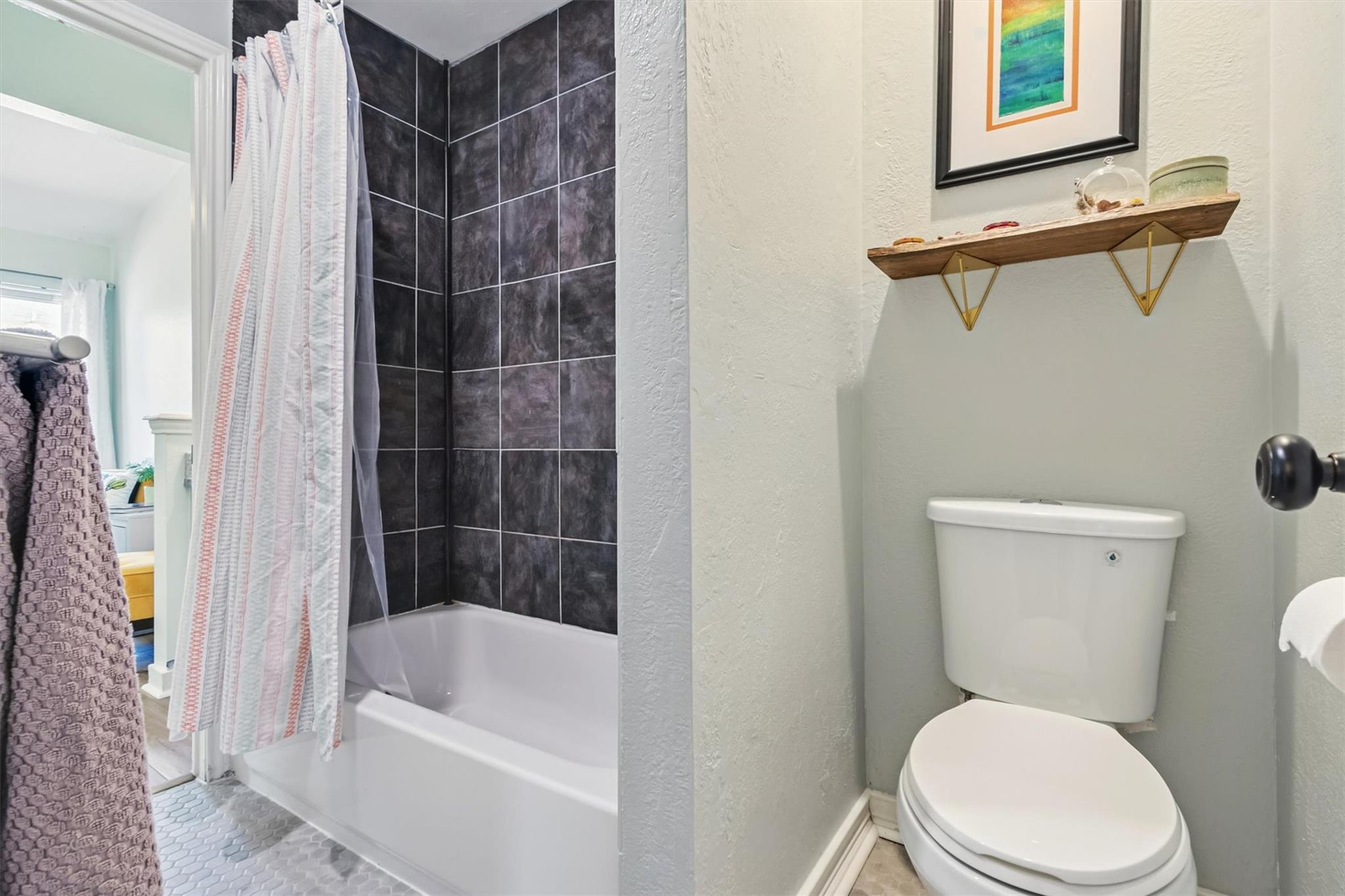 512 Eberhart Ln # 603, Austin, TX 78745