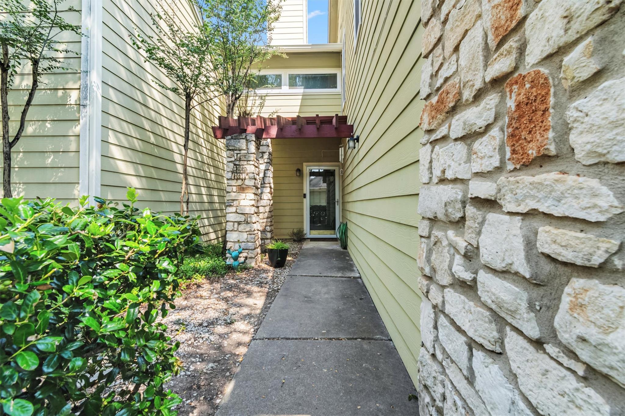 512 Eberhart Ln # 603, Austin, TX 78745