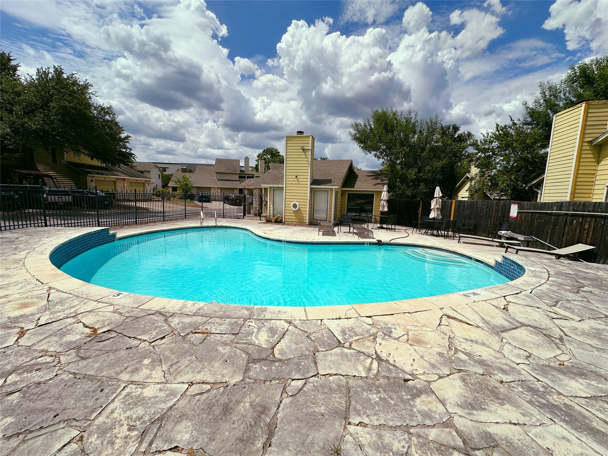 512 Eberhart Ln # 603, Austin, TX 78745