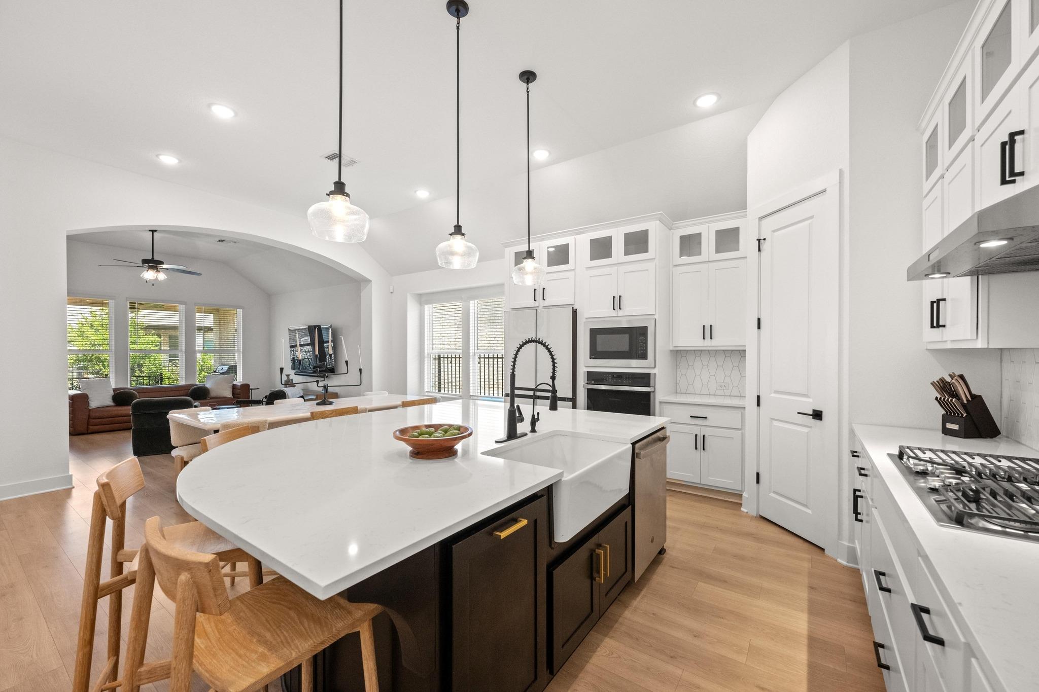 619 Kimble Creek Loop, Kyle, TX 78640