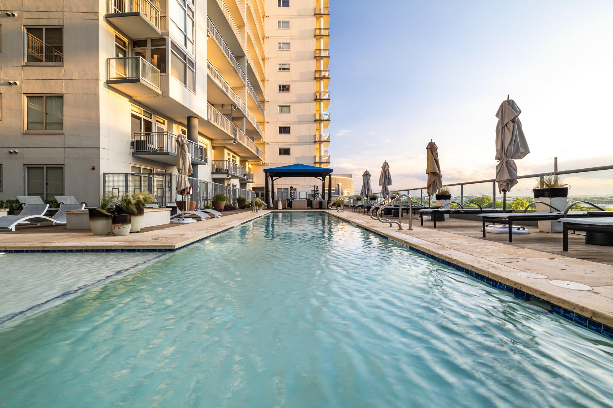 603 Davis St # 907, Austin, TX 78701