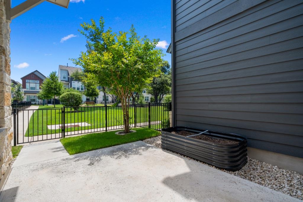 13615 Terrett Trce, Austin, TX 78717