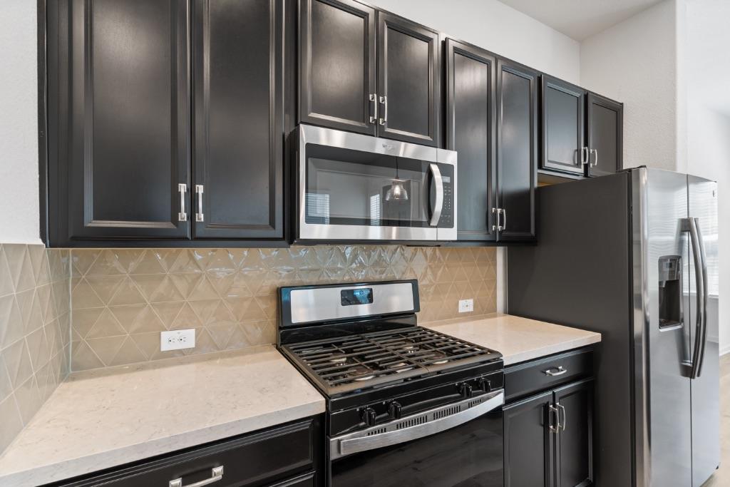 13615 Terrett Trce, Austin, TX 78717