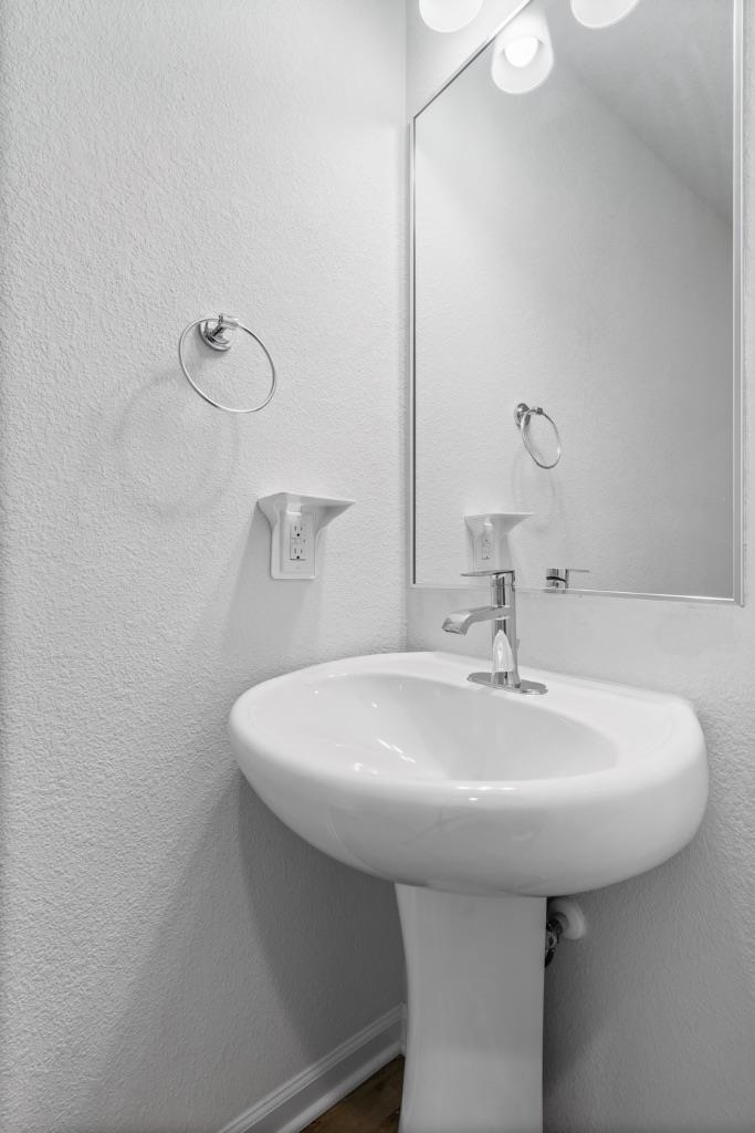 13615 Terrett Trce, Austin, TX 78717