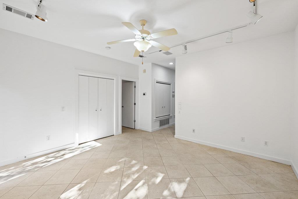 7 Treemont Dr, Austin, TX 78746