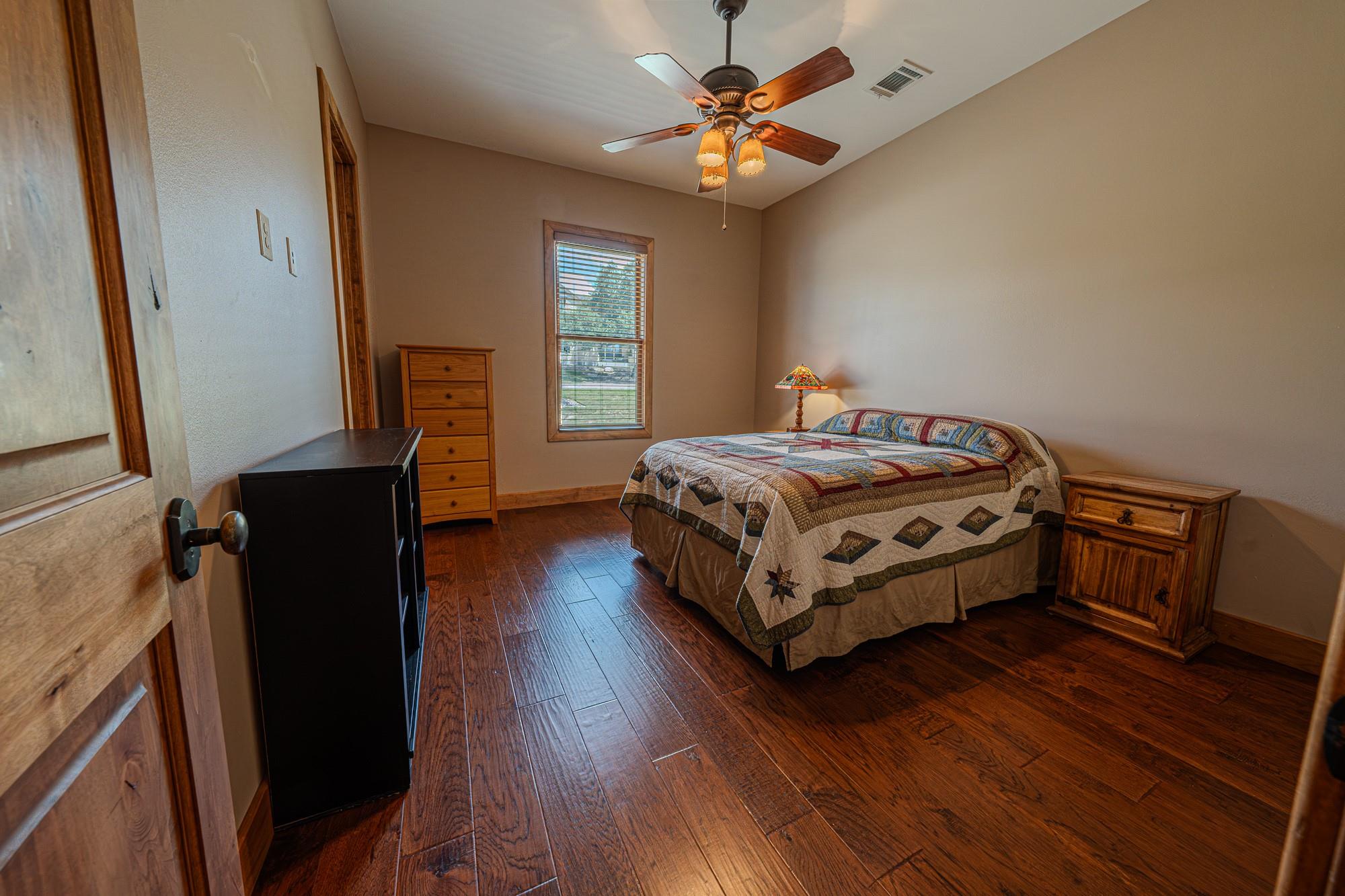 409 Venture Blvd S, Point Venture, TX 78645