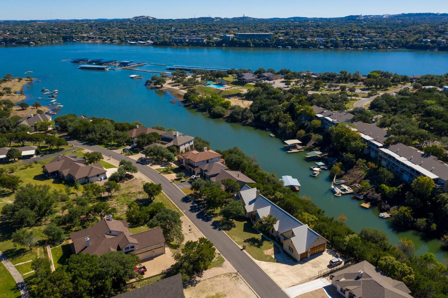 409 Venture Blvd S, Point Venture, TX 78645