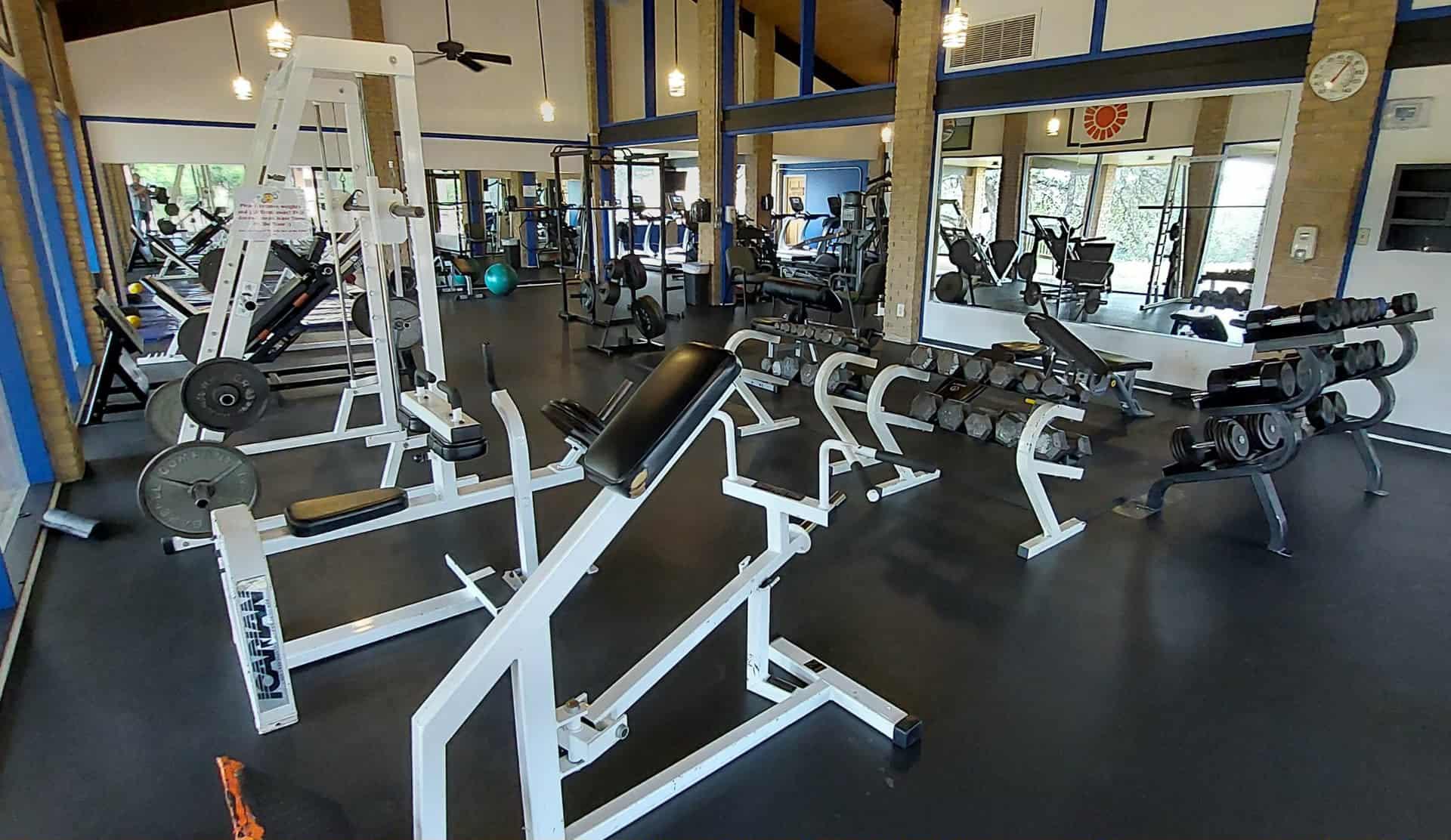 409 Venture Blvd S, Point Venture, TX 78645