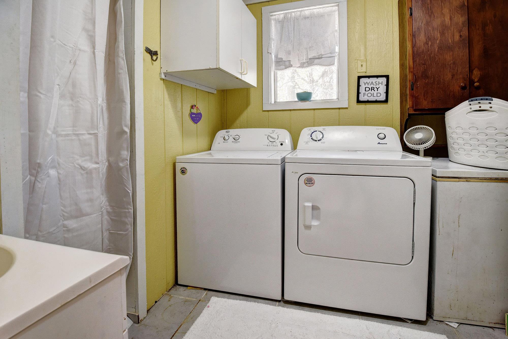 1114 Spotted Horse Trl, Dale, TX 78616