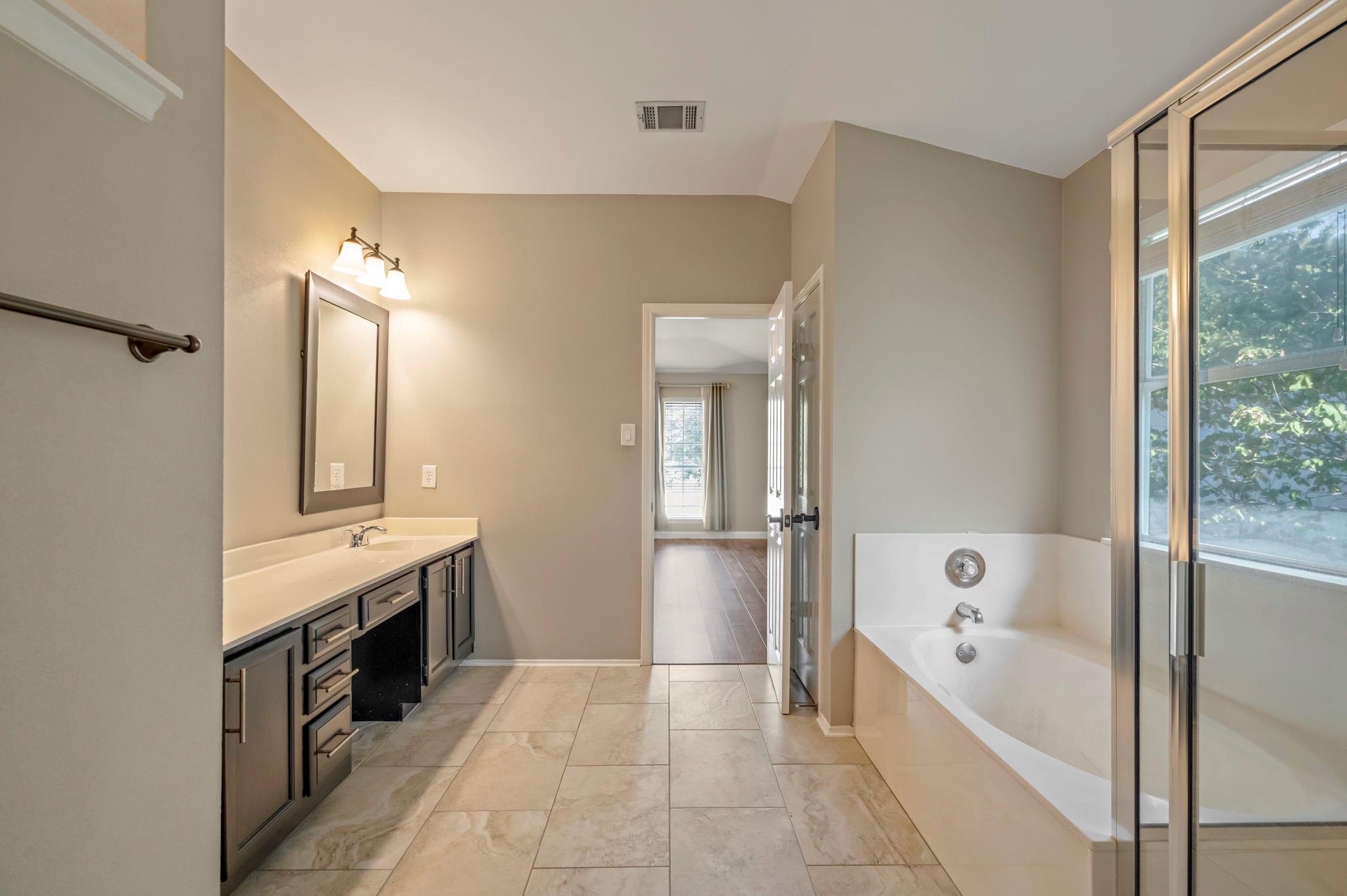 2608 Buckeye Trl, Cedar Park, TX 78613