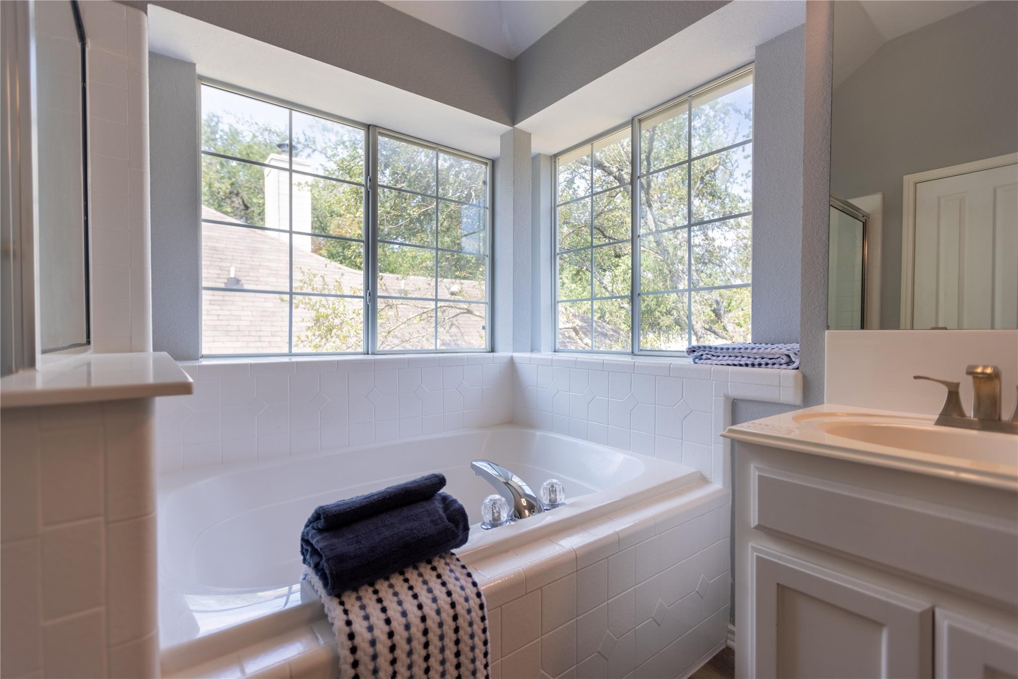 1107 Sugarberry Dr, Cedar Park, TX 78613