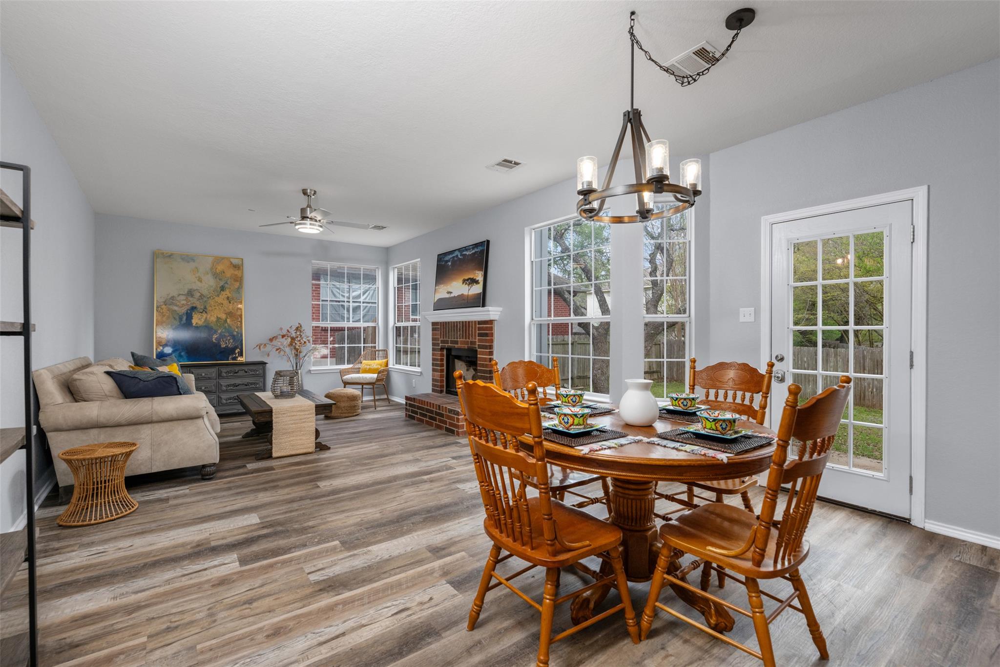 1107 Sugarberry Dr, Cedar Park, TX 78613