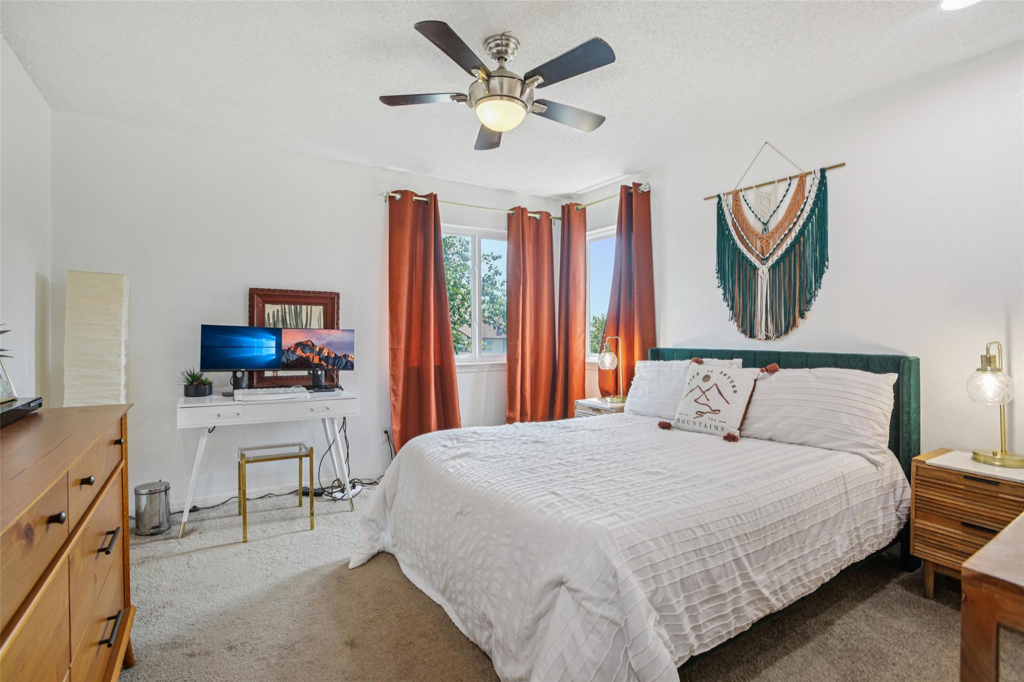 705 Canyon Bend Rd, Pflugerville, TX 78660