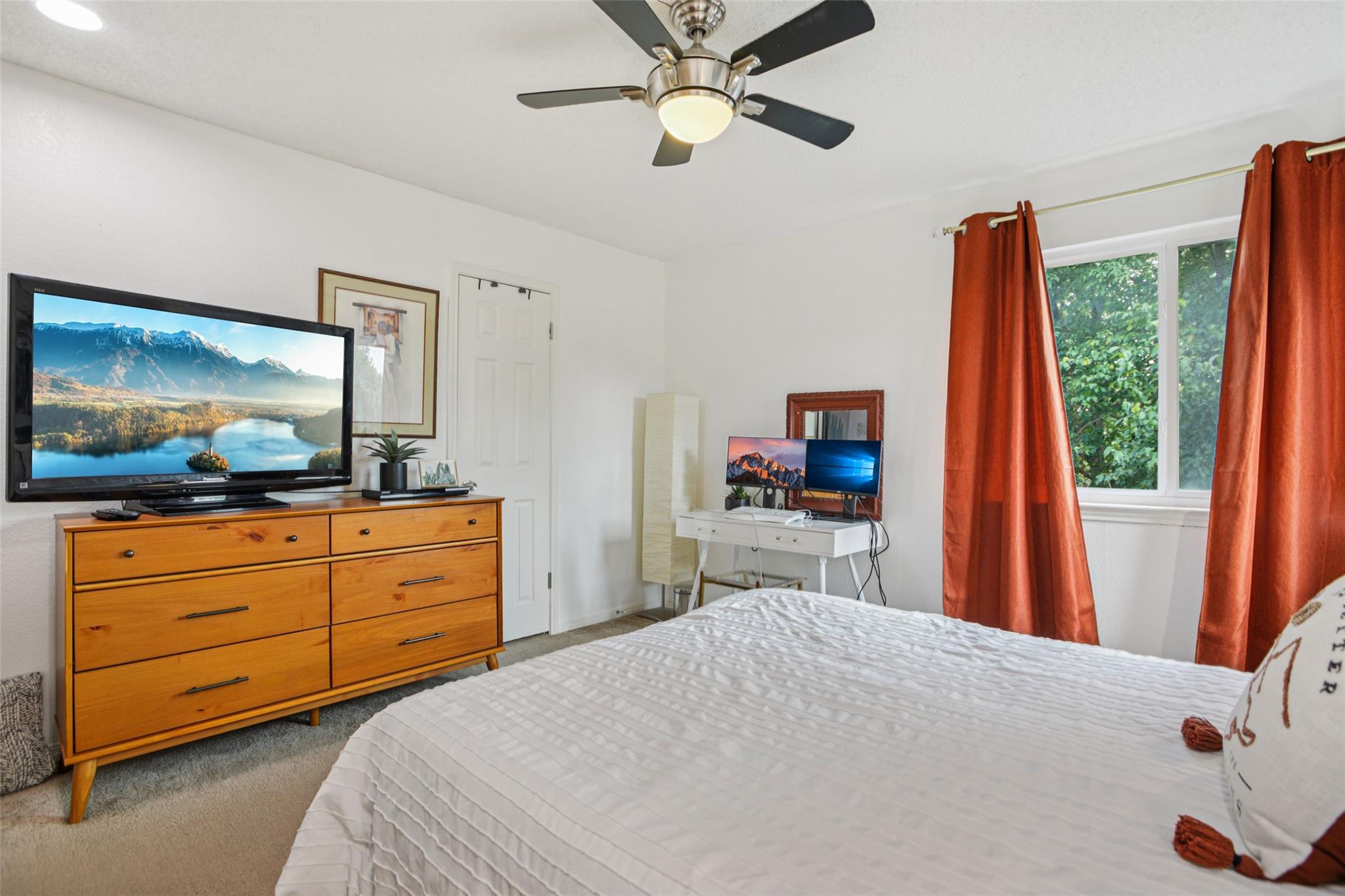 705 Canyon Bend Rd, Pflugerville, TX 78660