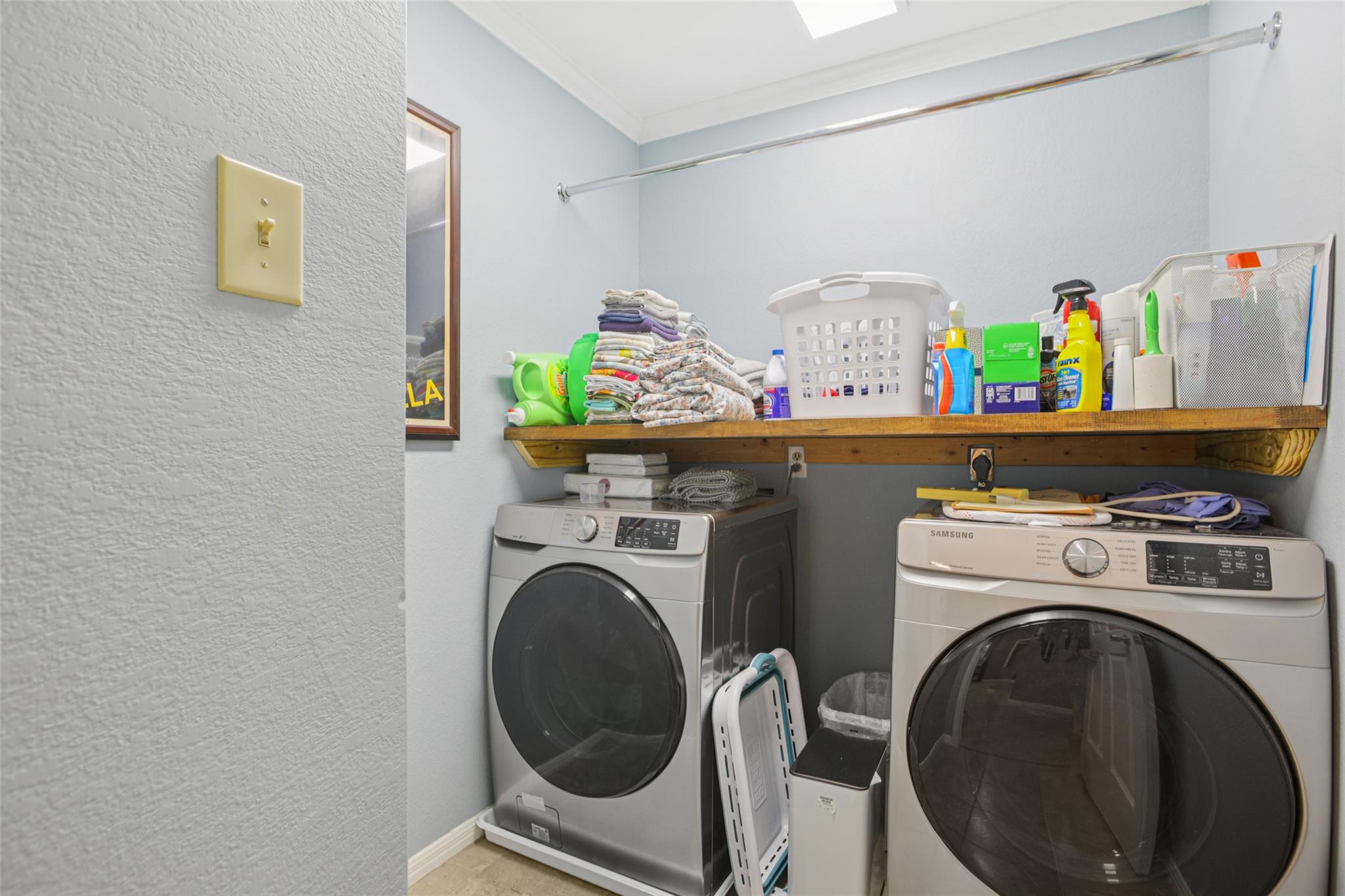 705 Canyon Bend Rd, Pflugerville, TX 78660