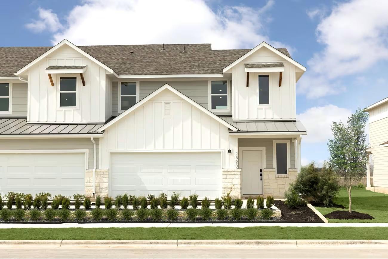 2040 Cora Ivy Ln, Round Rock, TX 78665