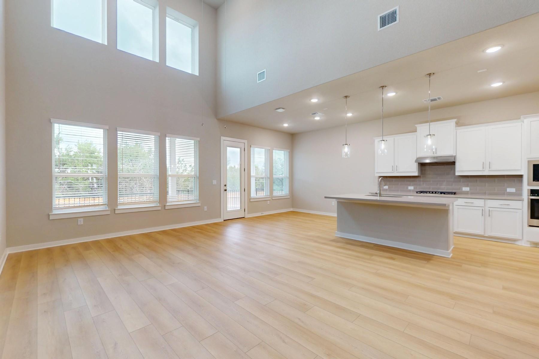 3924 Fulton Dr, Leander, TX 78641