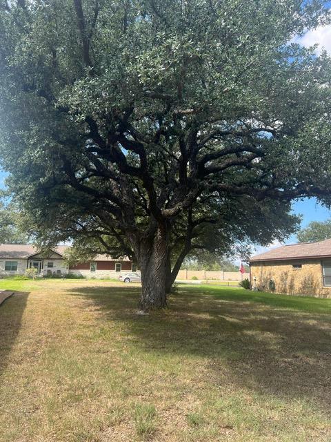 120 Cove Rd, Llano, TX 78643