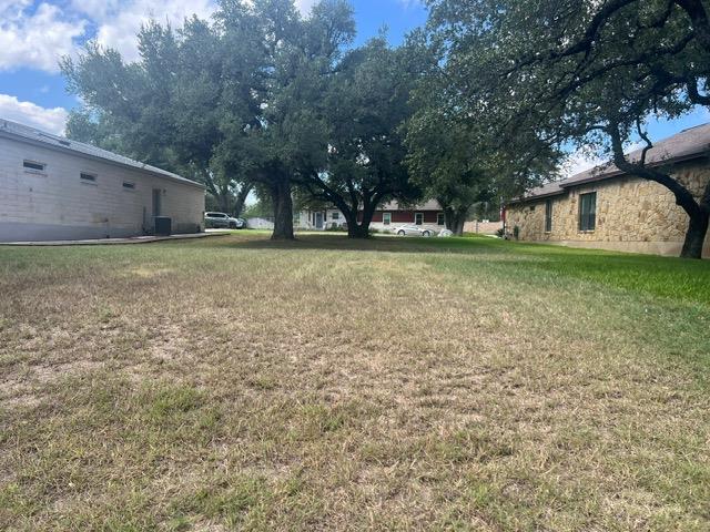 120 Cove Rd, Llano, TX 78643