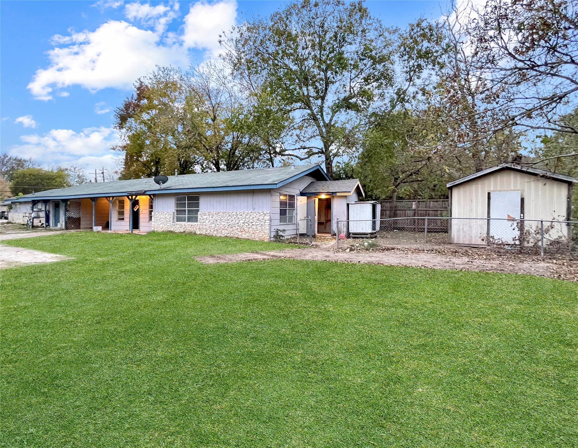 2502 Cecil Dr, Austin, TX 78744