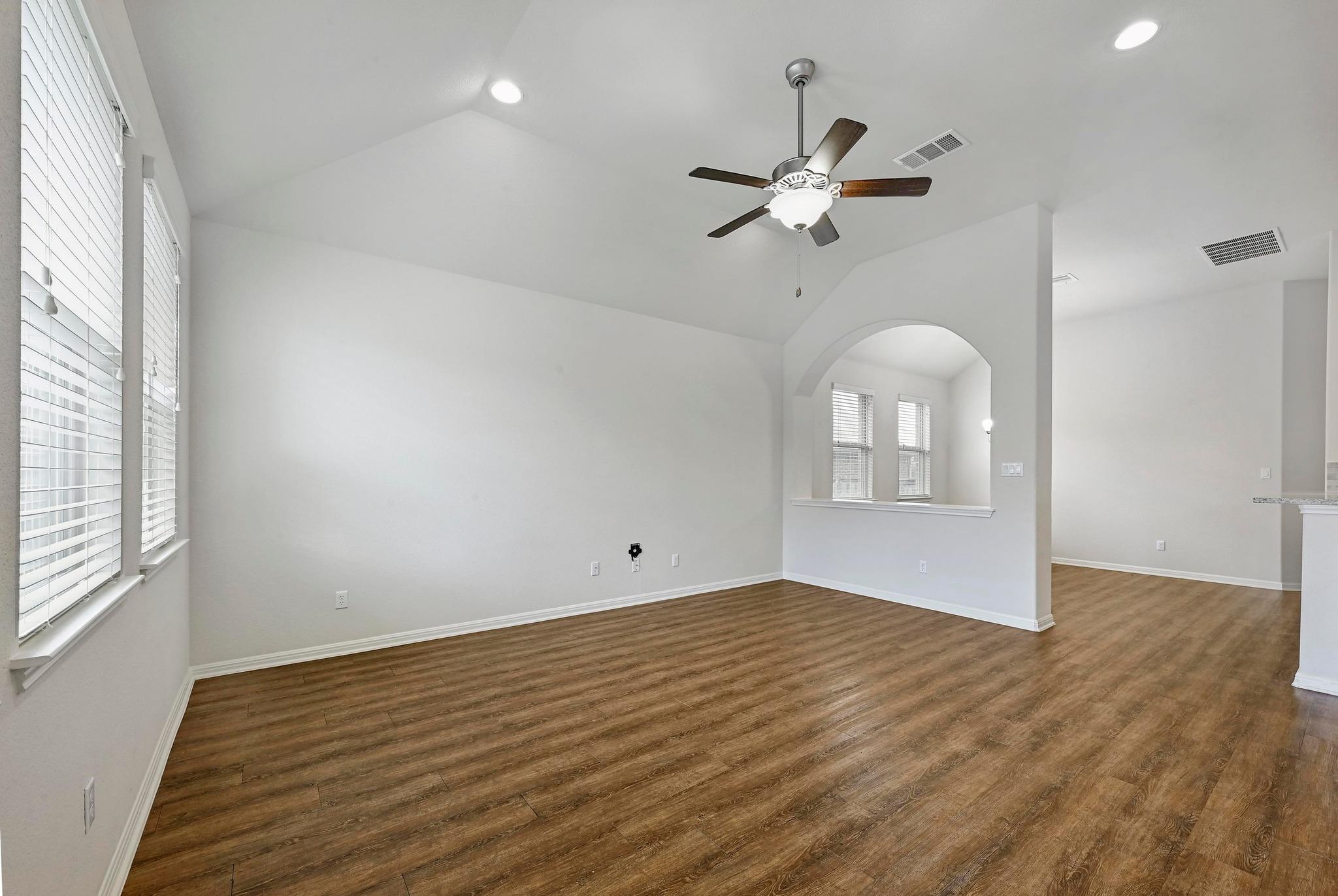 2344 Broken Wagon Dr, Leander, TX 78641