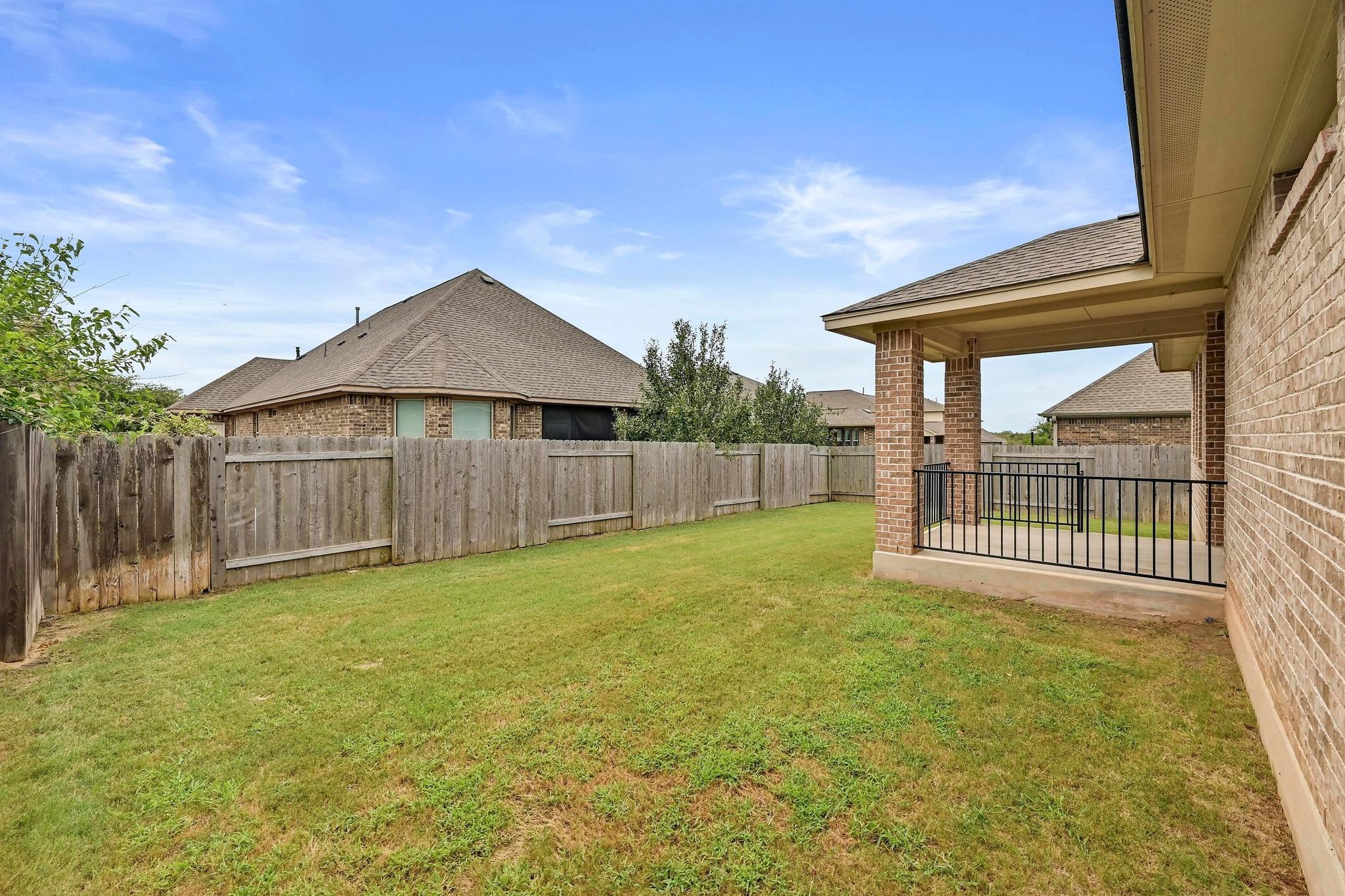 2344 Broken Wagon Dr, Leander, TX 78641