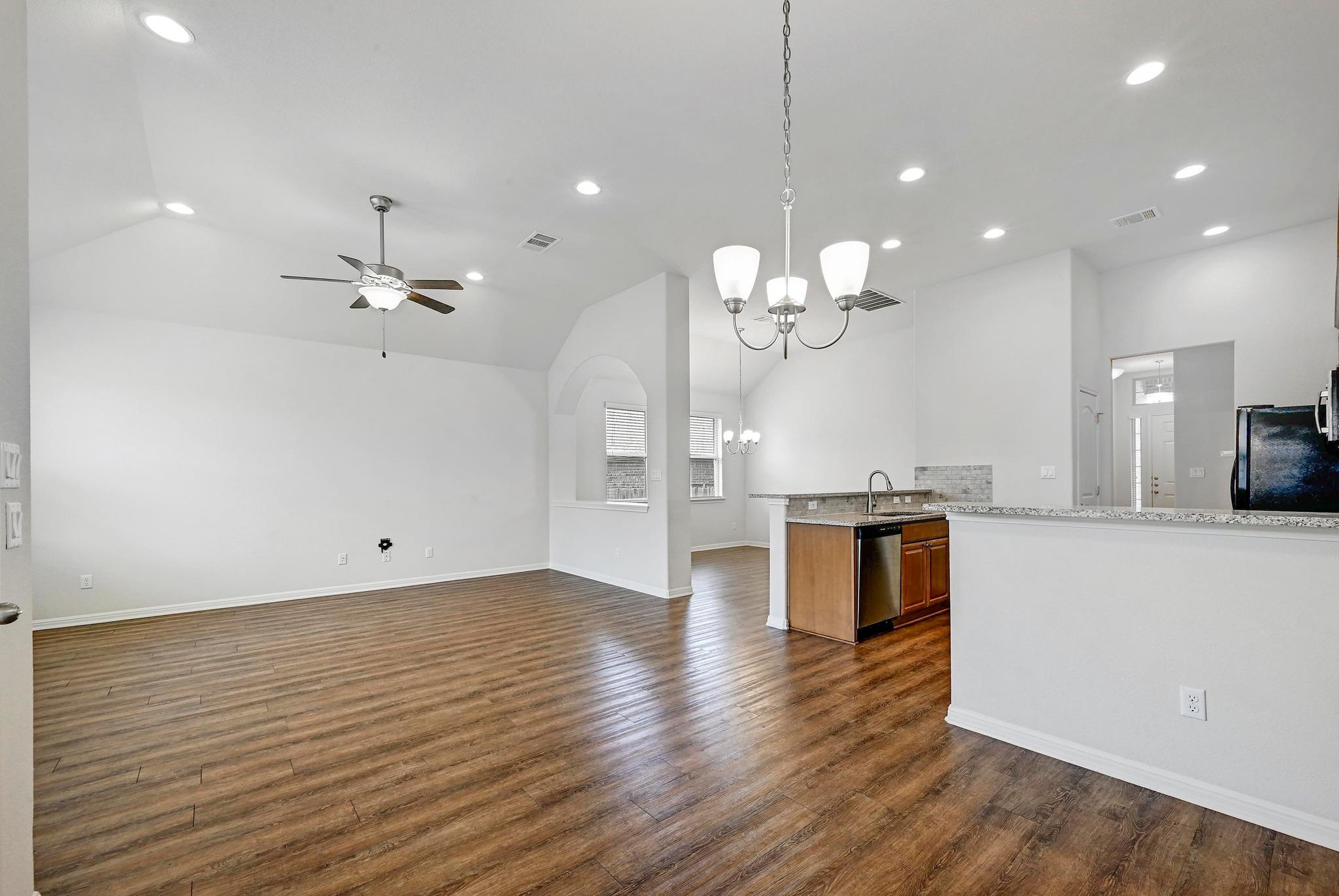 2344 Broken Wagon Dr, Leander, TX 78641